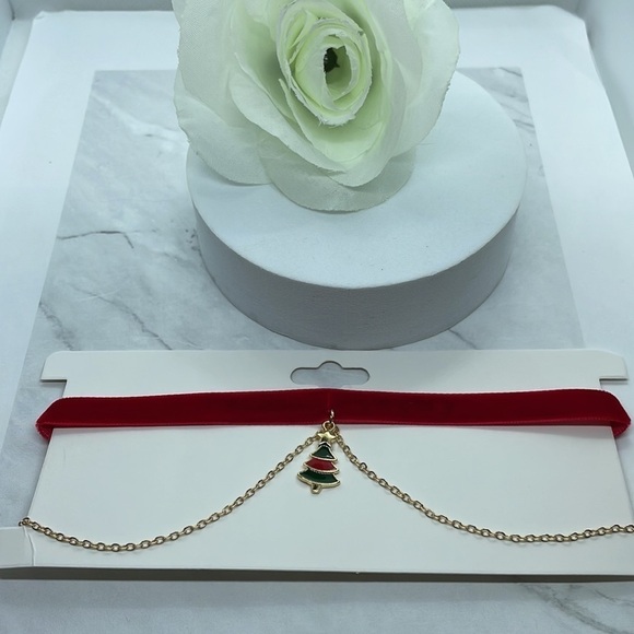 Red Velvet Christmas Tree Charm Silver Necklace - Picture 9 of 12